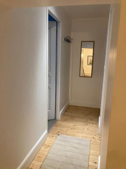 10 Personnes. Holiday home Brizambourg